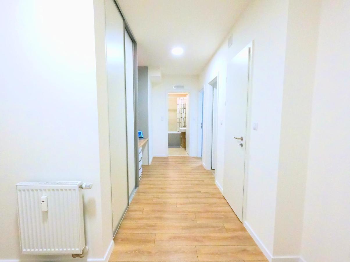Brand New Apartment By Hockey Stadium Bratislava Eksteriør bilde
